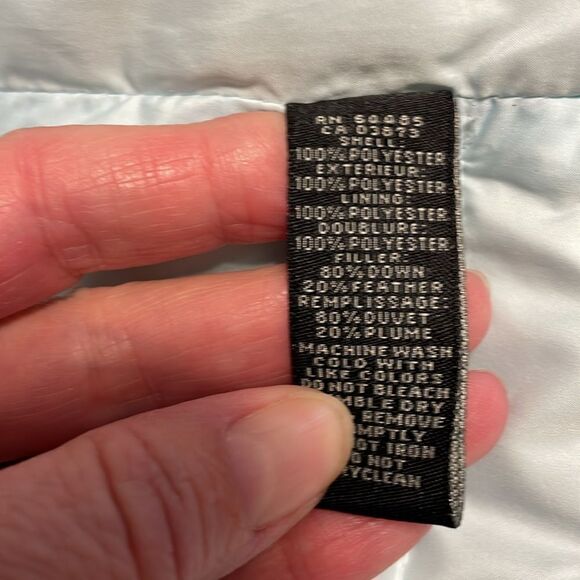 American Eagle Puffy Vest, lightweight, white, Small - Picture 7 of 7